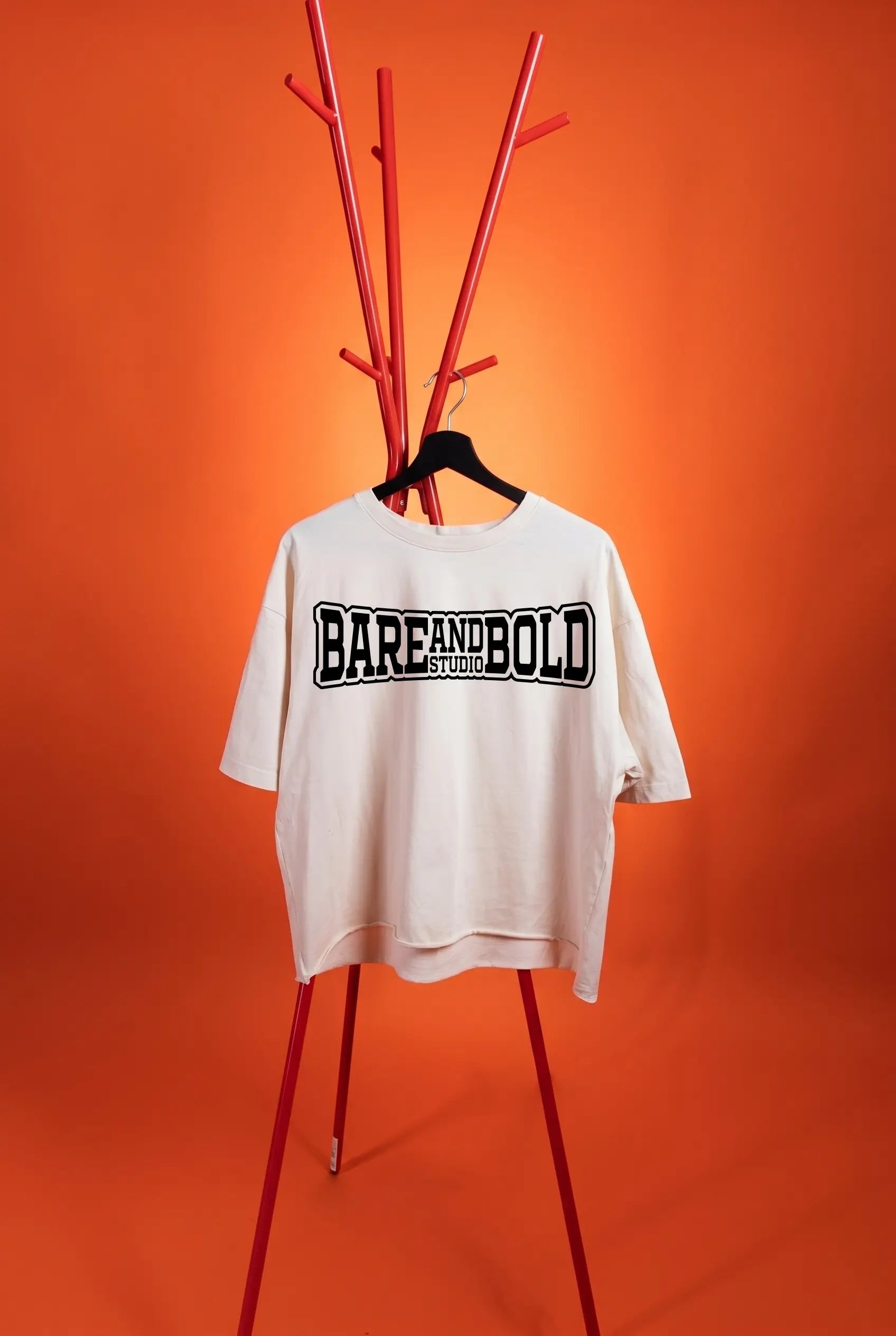 tricou alb cu logo negru